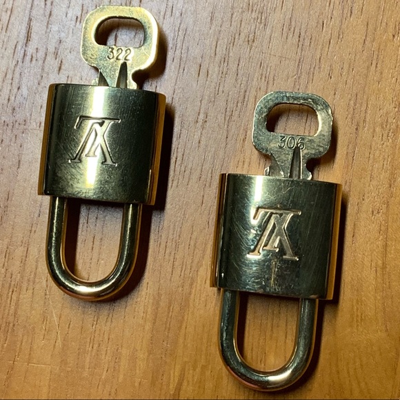 LV Lock - Authentic from Japan - Picture 2 of 5